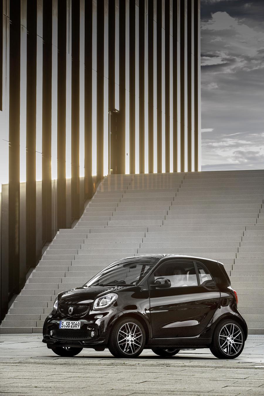  Smart ForTwo Xclusive Coupe by Brabus 2016 года  (фото 29 из 29)